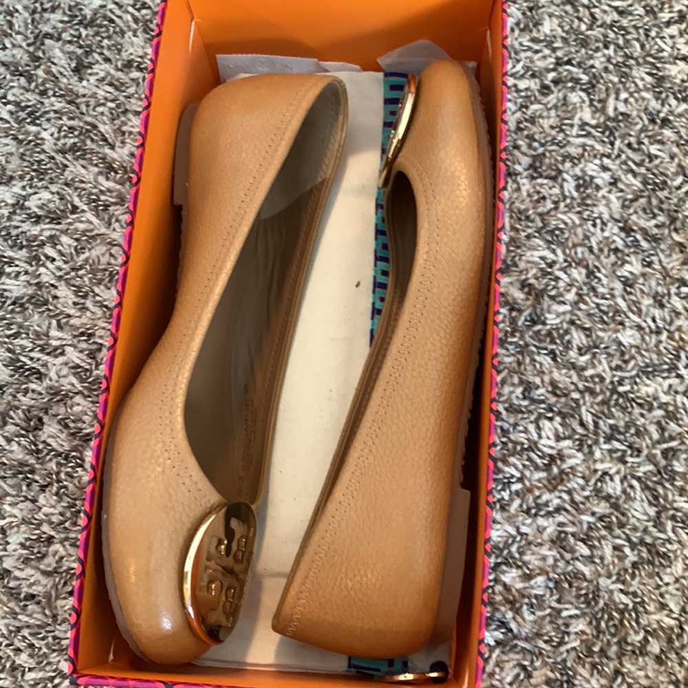 Tory Burch Reva Ballet Flats Royal Tan/Gold size 8.5 - Picture 10 of 13